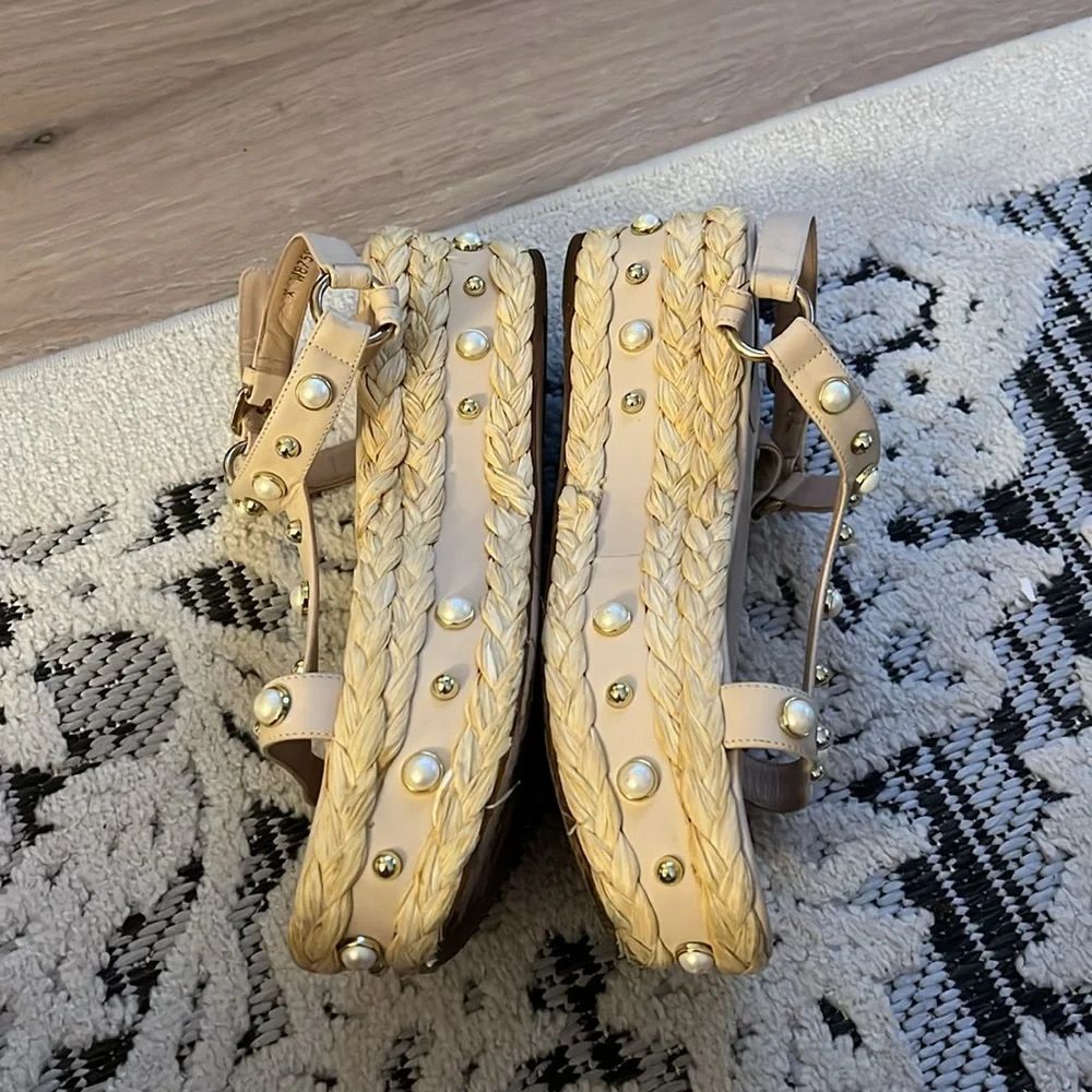 💥FLASH SALE 💥 
Stuart weitzman platform sandals - Picture 2 of 5